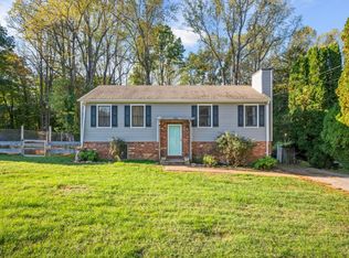 2800 Hawkins Mill Rd, Lynchburg, VA 24503