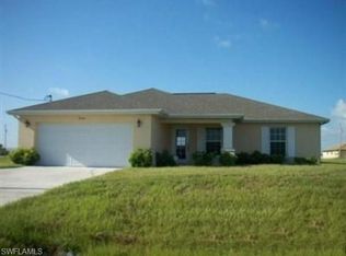 1337 S Gator Cir, Cape Coral, FL 33909
