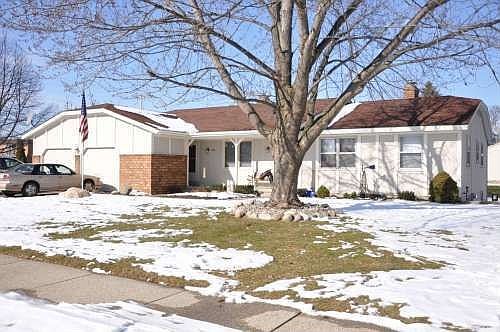 3rd image of 4396 Mayaka Ct SW