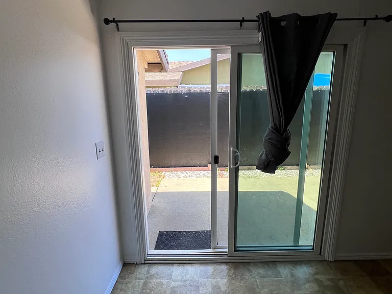 1829 Aileron Ave — Photo 16