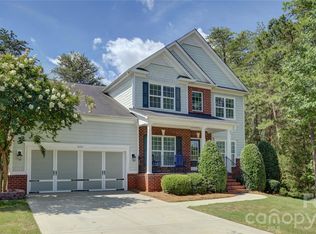 9609 Spurwig Ct, Charlotte, NC 28278