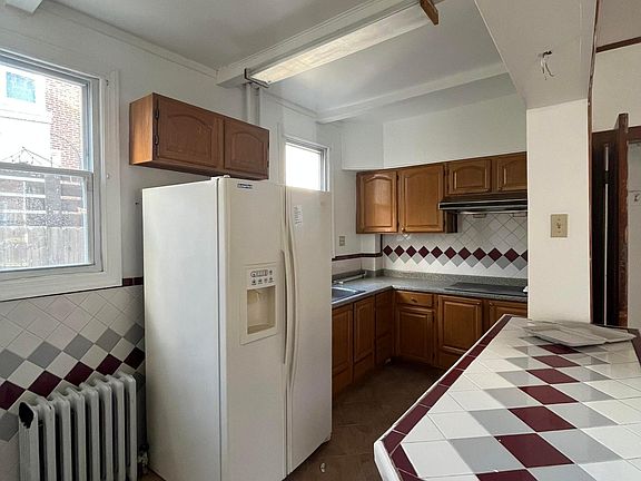 5th image of 6028 Colgate St