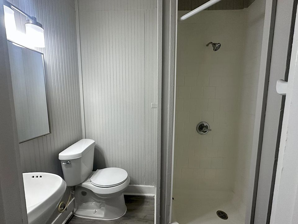 1st image of 2325 Victoria St Unit 1