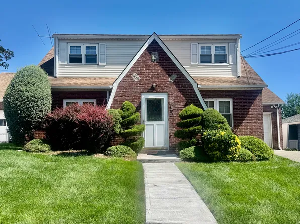 682 Allwood Rd #2, Clifton, NJ 07012