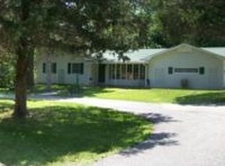 16 Sycamore Dr, Kimberling City, MO 65686
