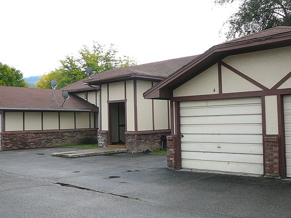 3rd image of 643 S 200 W APT 3