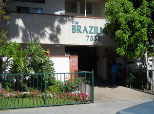 7531 Canby Ave APT 6, Reseda, CA 91335