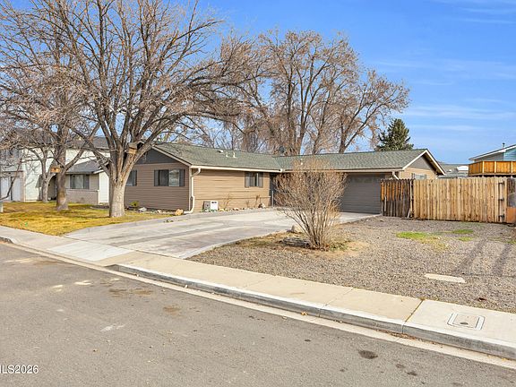 3rd image of 1954 Rio Tinto Dr