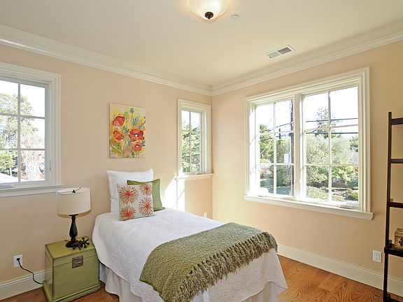 5th image of 1500 Los Montes Dr