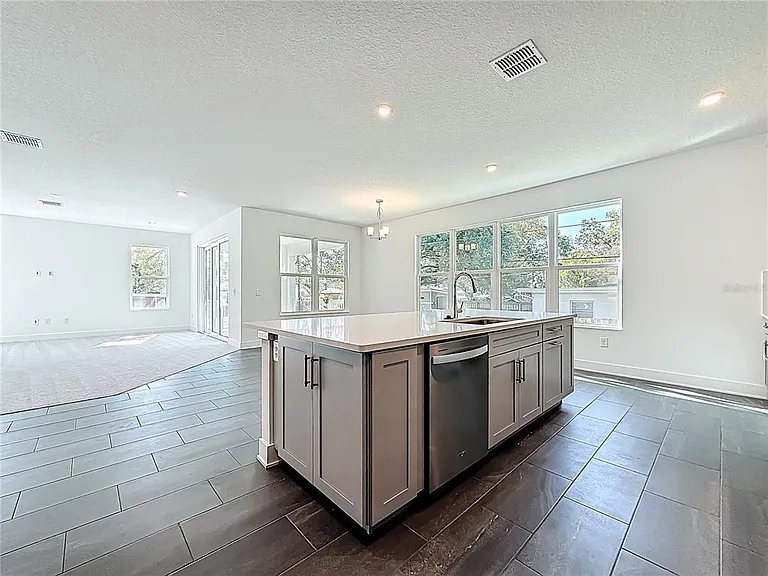 4732 W Wallcraft Ave — Photo 30