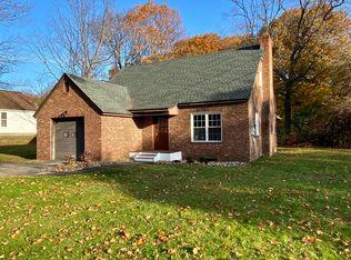2981 Hillcrest Rd, Niskayuna, NY 12309