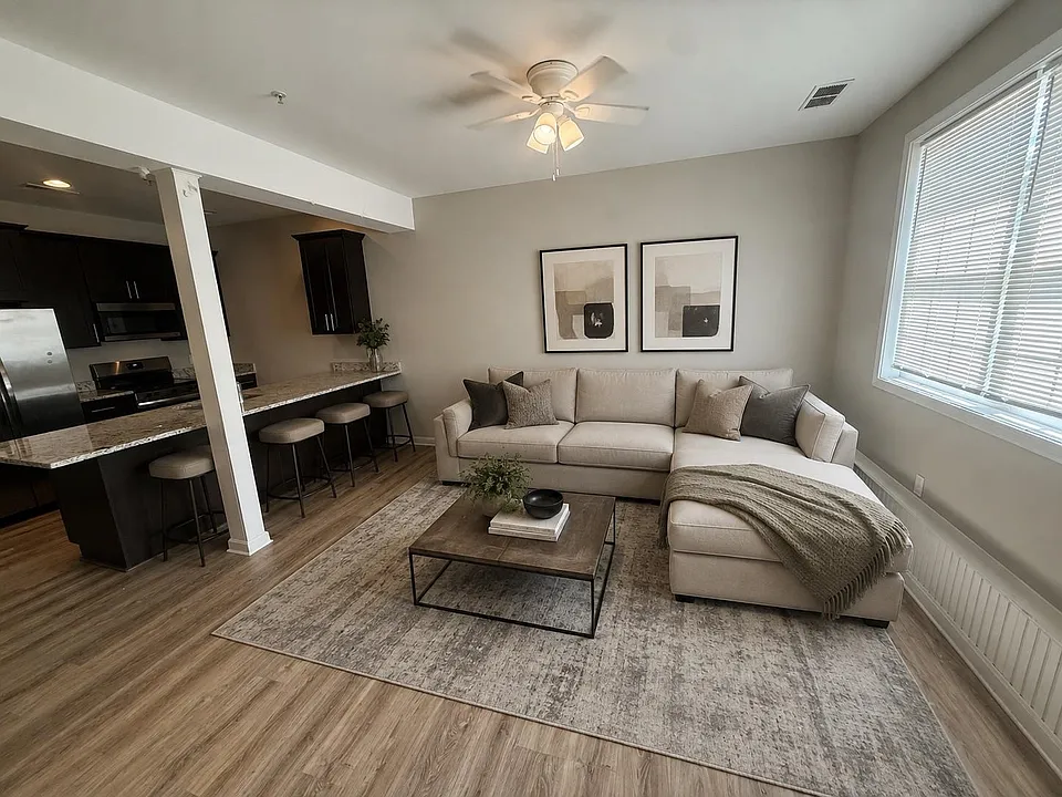 10 Appaloosa Dr