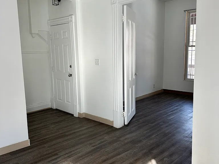 1019 White Bear Ave N #1 — Photo 17