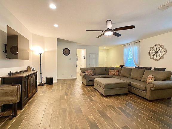 5th image of 3904 E Sourwood Dr