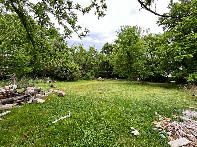 2nd image of 4206 Hermitage Rd