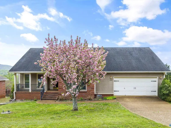 2406 Dairy Ln, Huntsville, AL 35811