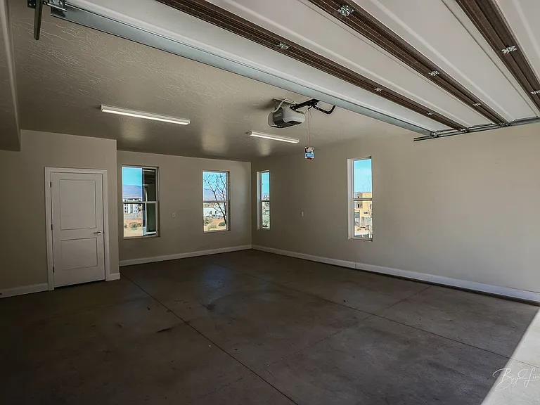 5544 S Ochre Ln — Photo 28