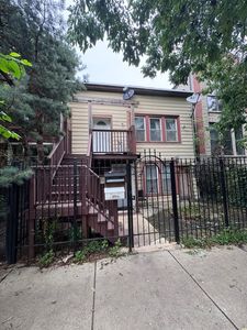 1940 W Huron St, Chicago, IL, 60622