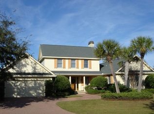 13 Big Dataw Point Ct, Saint Helena Island, SC 29920