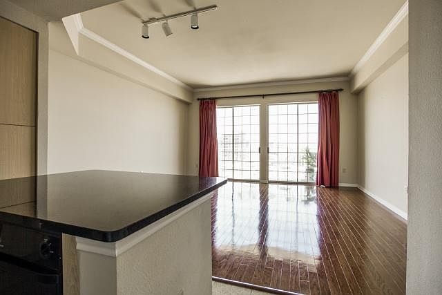 1st image of 3225 Turtle Creek Blvd APT 916