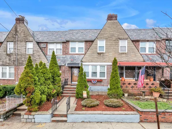 6438 80th Street, Middle Village, NY 11379