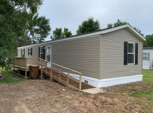 1526 4th St SW, Huron, SD 57350