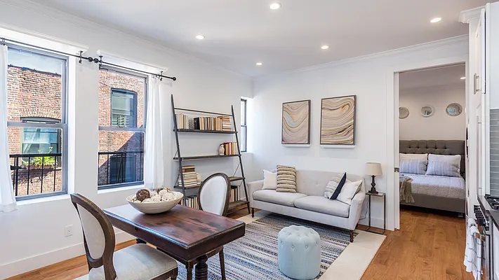Rented by Nooklyn NYC LLC | media 34