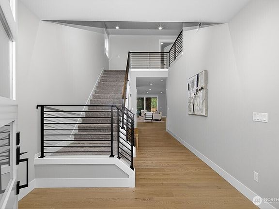 3rd image of 15008 75th Avenue NE