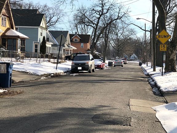 4th image of 1316 Prospect Ave