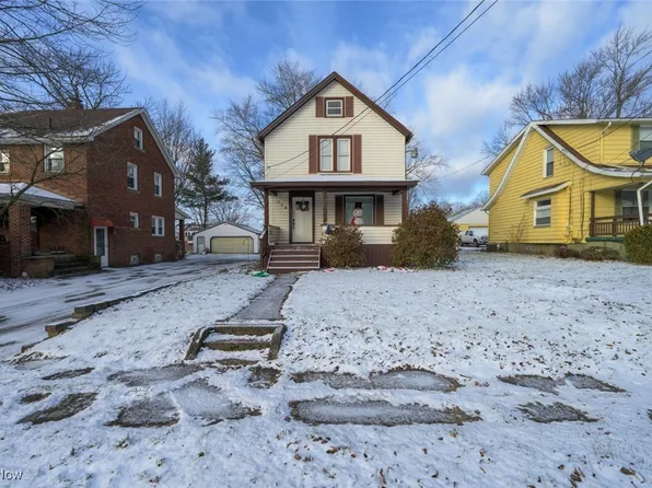 114 Russell Ave, Niles, OH 44446