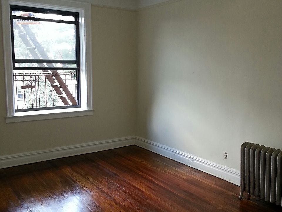 2nd image of 8555 118th St APT 3F