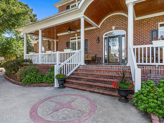4th image of 2769 Harbormaster Drive SE