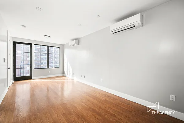 Rented by The Agency | media 2