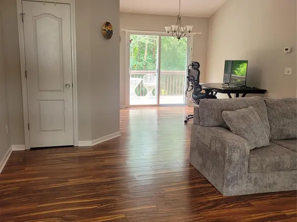 4089 Fallen Pine Rd, Sherrills Ford, NC 28673