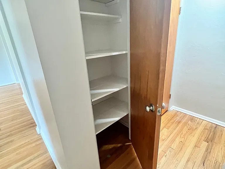 Explore the convenience of ample storage space, perfect for any home. Explore the convenience of ample storage space, perfect for any home.
