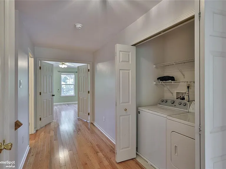 8149 Cross Creek Cir — Photo 21