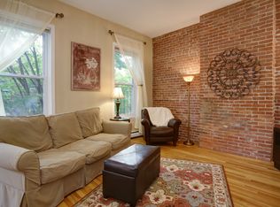 30 Chestnut St #2, Charlestown, MA 02129