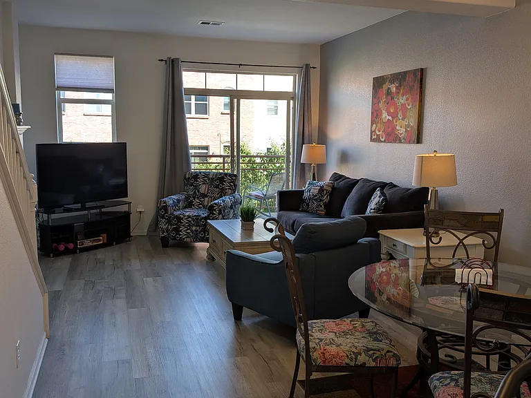 5453 Zephyr Ct — Photo 3