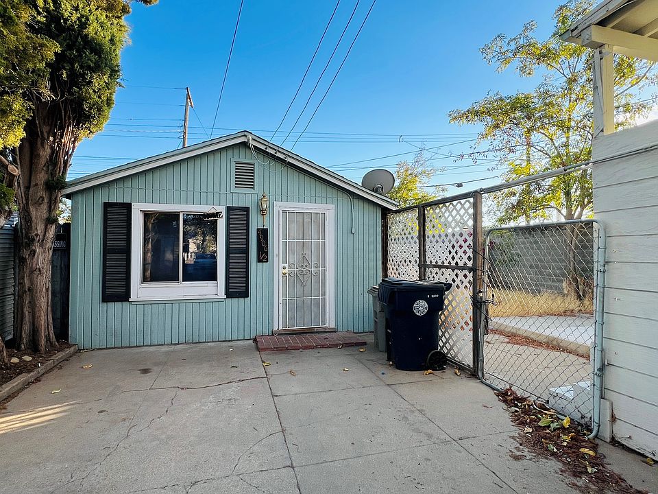 1st image of 4906 1/2 14th Ave