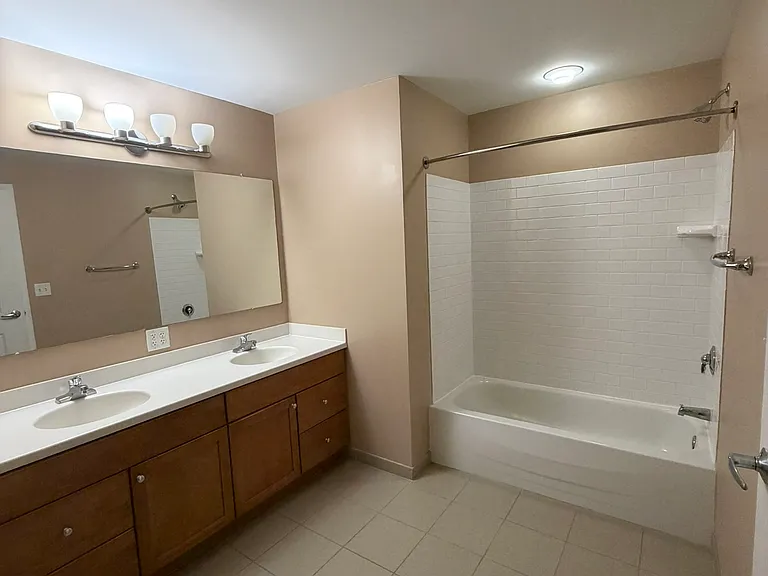 105 Christina Landing Dr #302 — Photo 11