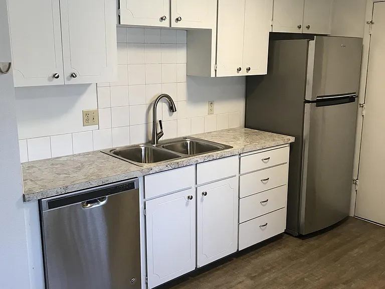 3606 NE 45th St — Photo 12