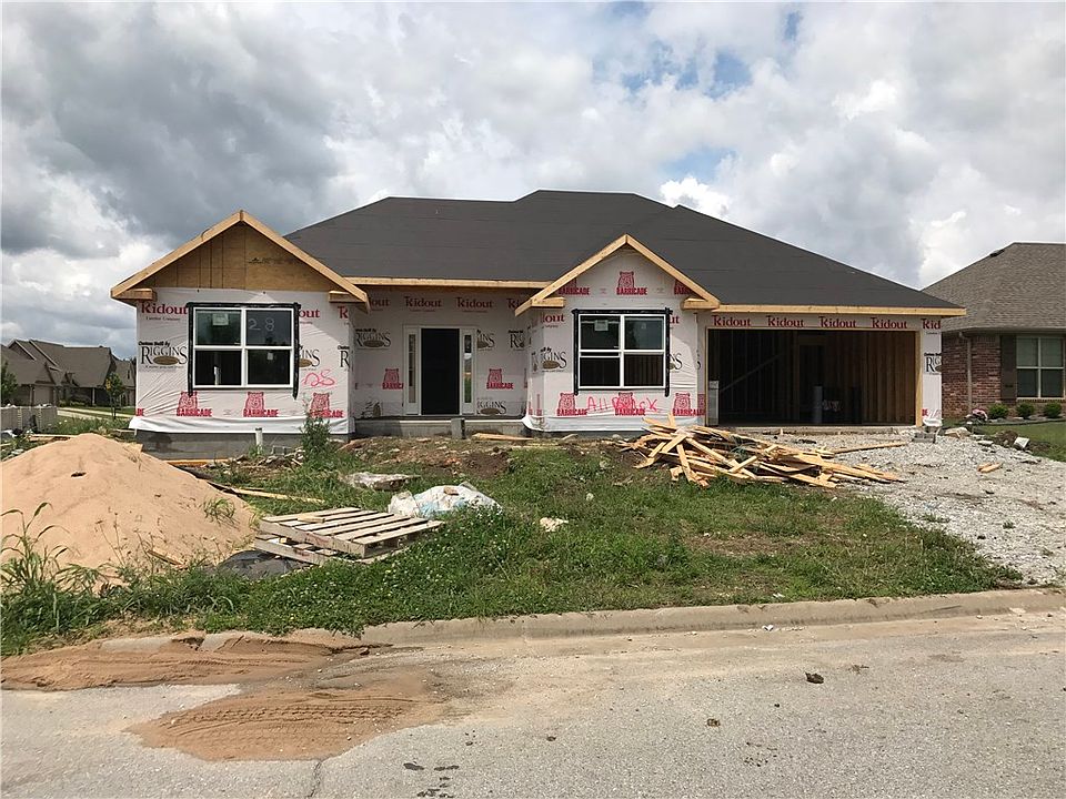 1st image of 1749 Summer Rose Ave