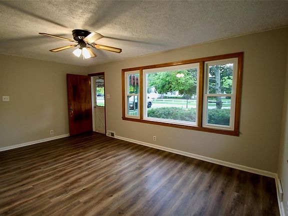 3rd image of 6605 Homestead Dr