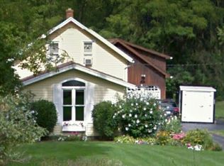 390 Richs Dugway Rd, Rochester, NY 14625