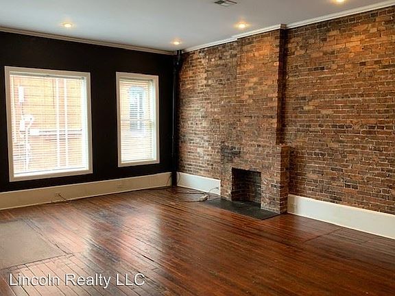 5th image of 132 N Ashley St APT B