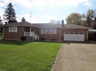 5143 Taylor Ave, Newton Falls, OH 44444