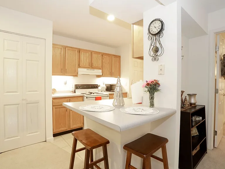 Prospect Pointe — Photo 22