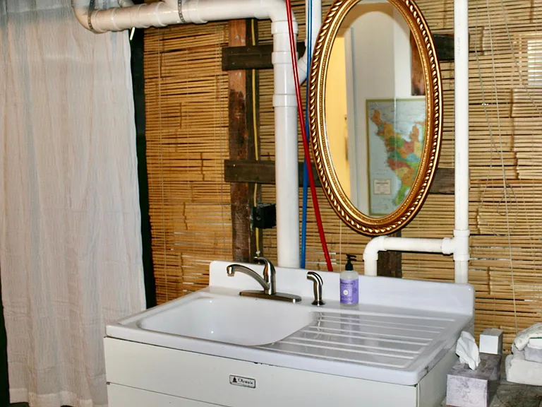 Laundry room sink.