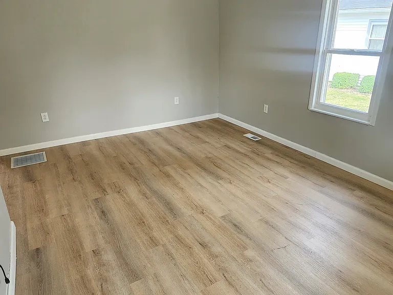 1623 Cedar St — Photo 2
