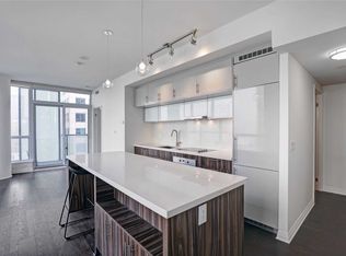 8 Mercer St #3002, Toronto, ON M5V0C4